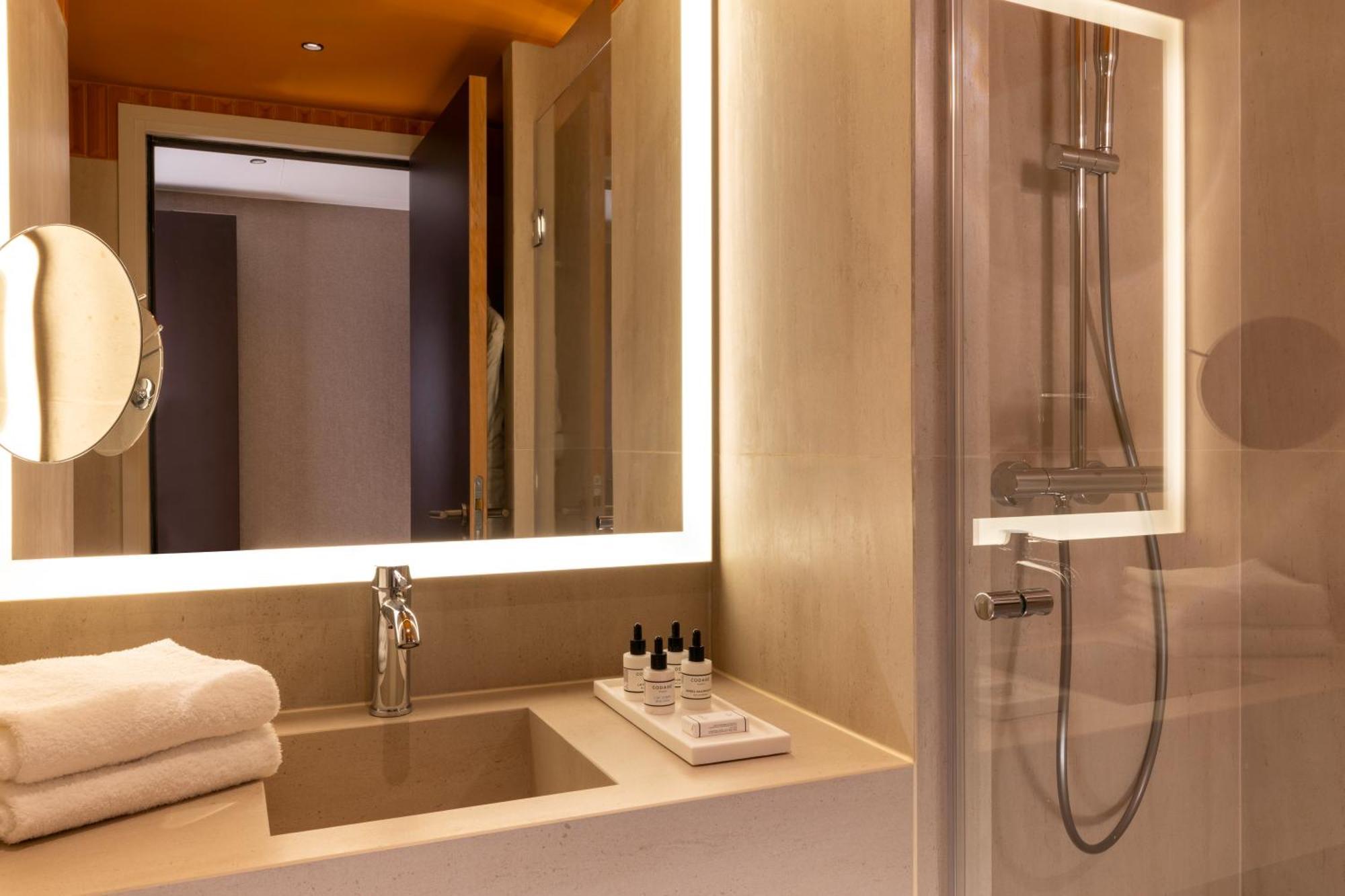 Belinda & Hotel 4*